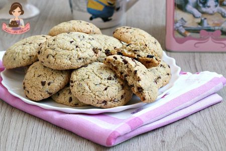 biscotti-con-gocce-di-cioccolato