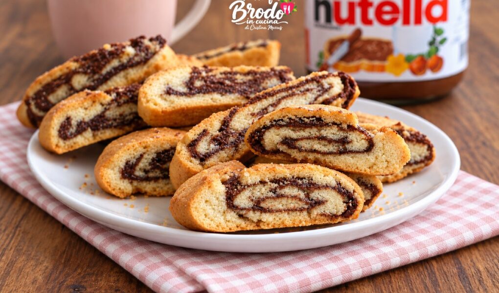 BISCOTTI ARROTOLATI ALLA NUTELLA FRIABILI