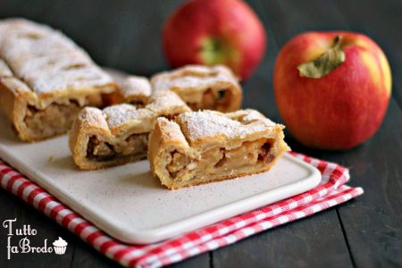 STRUDEL DI MELE E CANNELLA