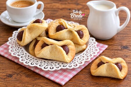 BISCOTTI FIOCCHETTI ALLA NUTELLA BIMBY