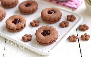 biscotti-al-cacao-e-marmellata