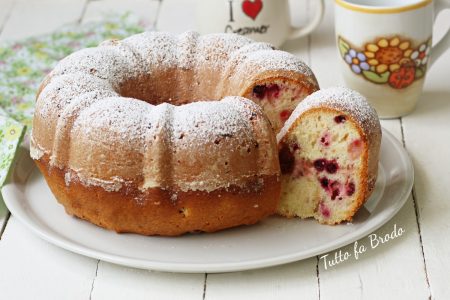 CIAMBELLA AI FRUTTI DI BOSCO