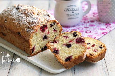 PLUMCAKE AI FRUTTI DI BOSCO SOFFICE