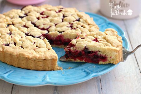 TORTA SBRICIOLATA AI FRUTTI DI BOSCO