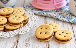 BISCOTTI BOTTONE ALLA NUTELLA