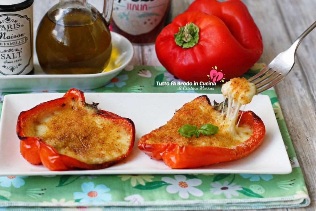 PEPERONI E MOZZARELLA GRATINATI al forno “Filanti”