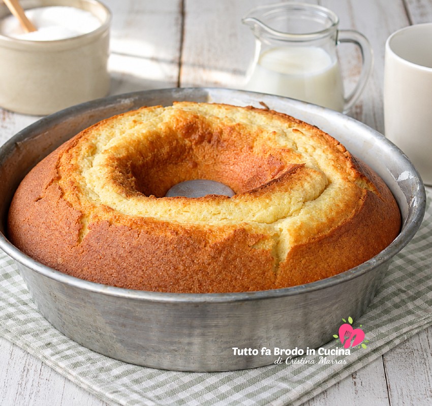 CIAMBELLONE ALLO YOGURT BIMBY MORBIDO SENZA BURRO