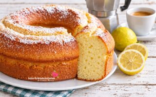 CIAMBELLONE AL LIMONE SENZA BURRO E LATTE