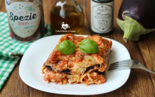 INVOLTINI DI SPAGHETTI E MELANZANE