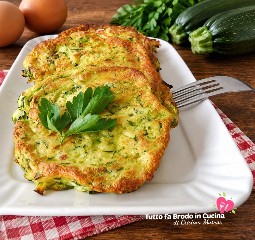 FRITTELLE DI ZUCCHINE AL FORNO CROCCANTI