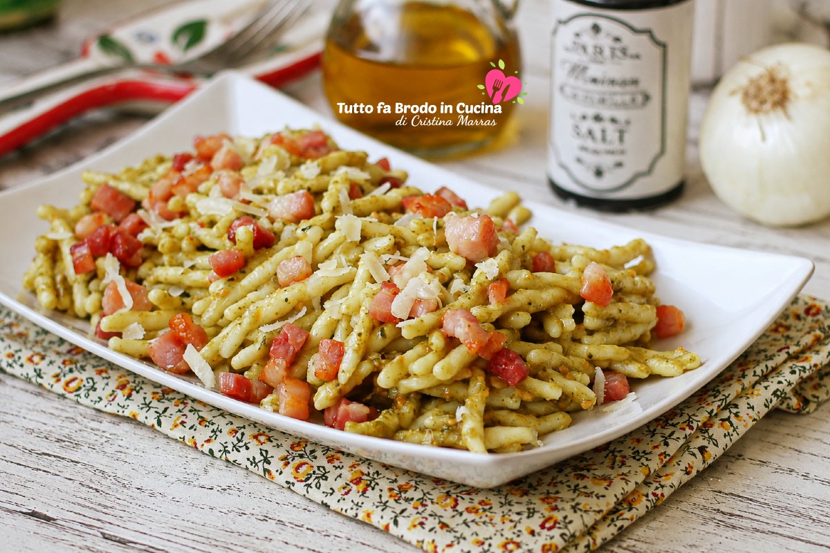 TROFIE AL PESTO E SPECK primo facile
