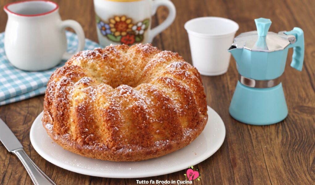 CIAMBELLA ALLO YOGURT DELLA NONNA ALTA E SOFFICE