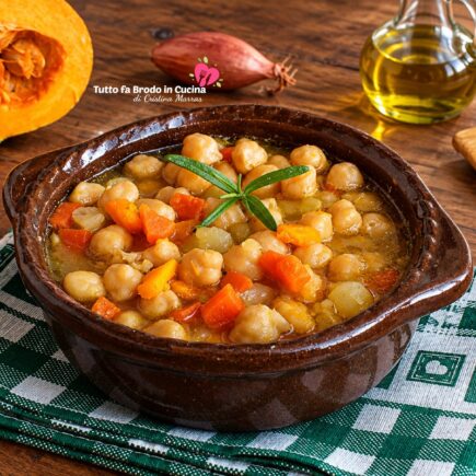 MINESTRA DI CECI E ZUCCA AL ROSMARINO