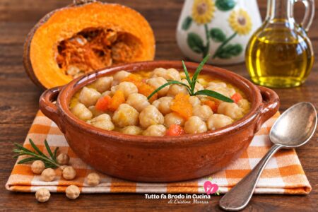 ZUPPA DI CECI E ZUCCA CREMOSA E SAPORITA